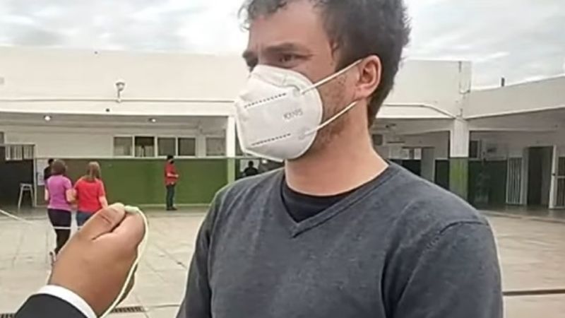 Monti votó y repudió el aparato de la dádiva