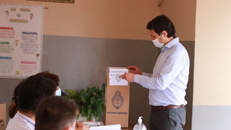 Votó Gustavo Aguirre