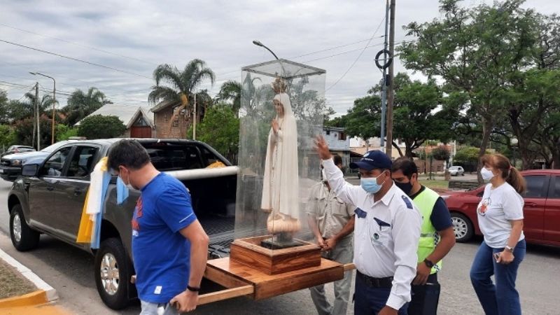 La Virgen de Fátima finalizó su visita al B° General Paz