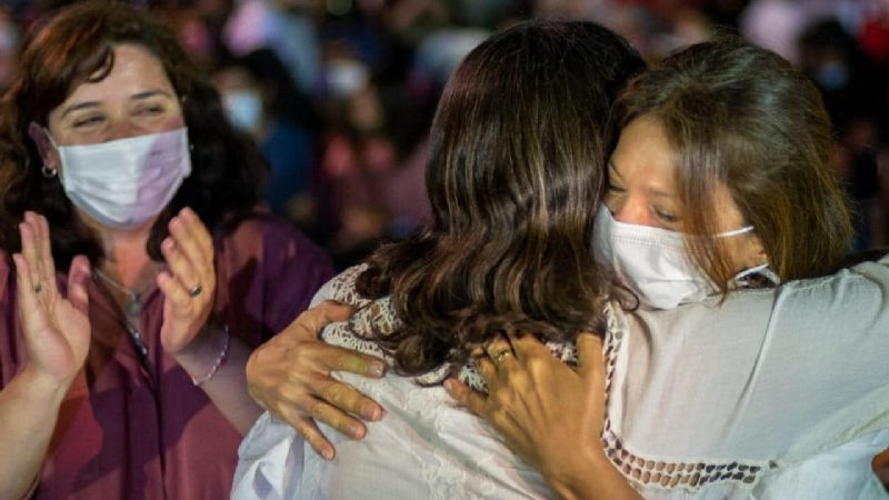 Histórico: cinco mujeres rompen la hegemonía y llegan al Senado