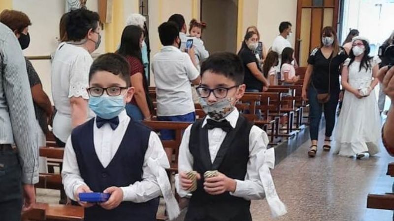 Primeras Comuniones de niños con discapacidad