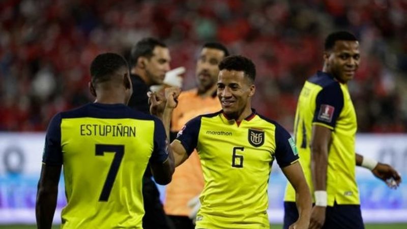 Ecuador venció a Chile y Argentina clasificó a Qatar 2022
