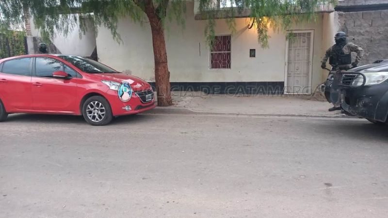 Tres detenidos por el robo en la estación de servicios