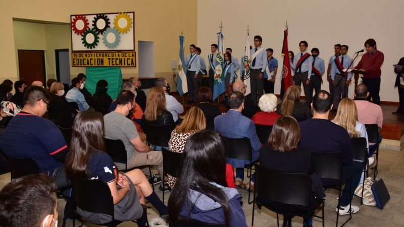 Celebración por el Día de la Educación Técnica en la ENET N°1