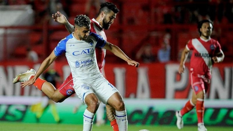Talleres 1-Vélez 1; a pedir de River