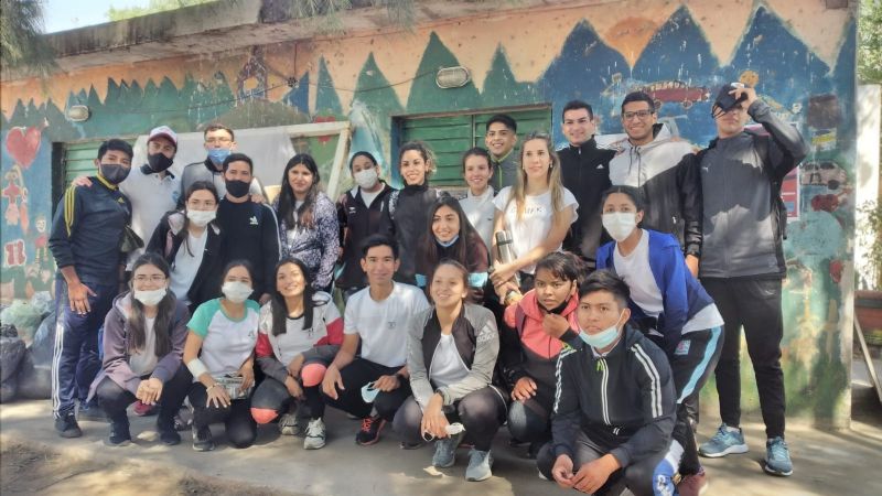 Estudiantes de ISEF concretaron proyectos solidarios