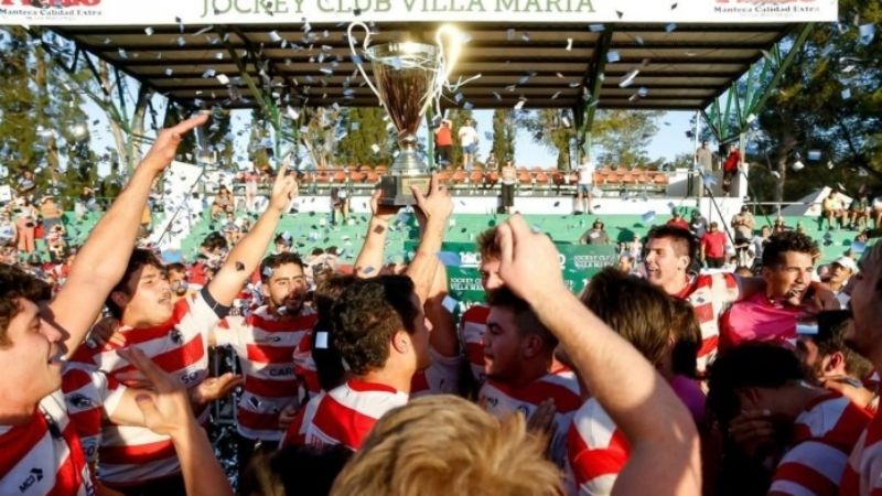 El Jockey de Córdoba campeón, con Agustín Segura