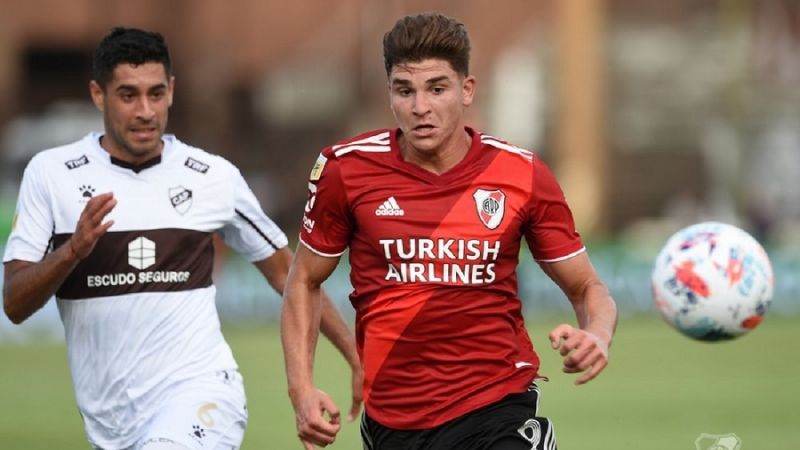 Ante Platense, River espera dar otro paso al título