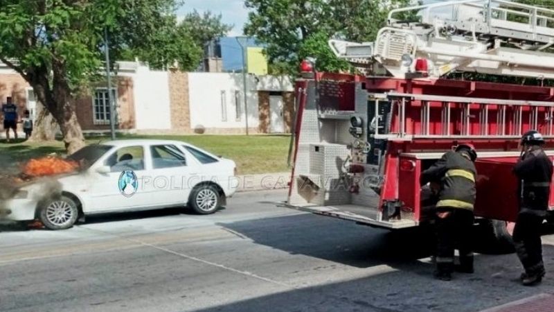 Se incendió un auto