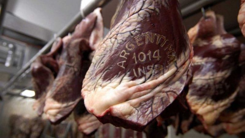 Evalúan nuevas medidas por la carne y convocan a la cadena de valor