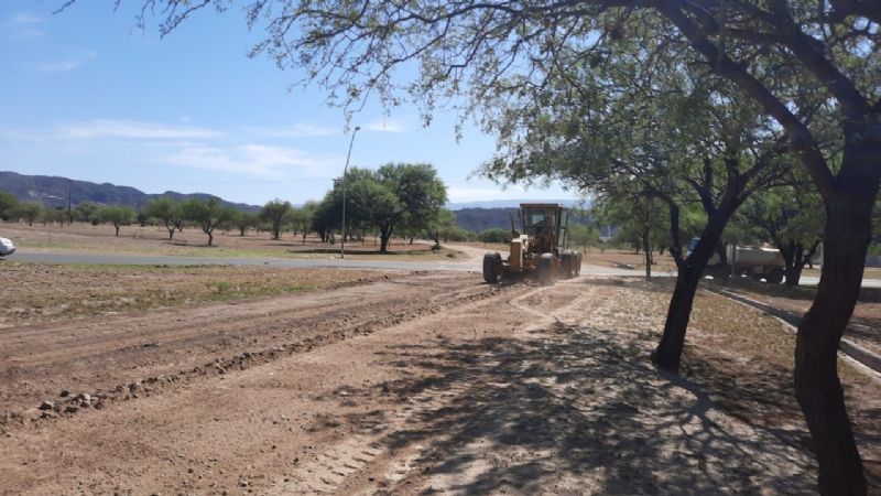 Acondicionan el parque Adán Quiroga para recibir a la Virgen
