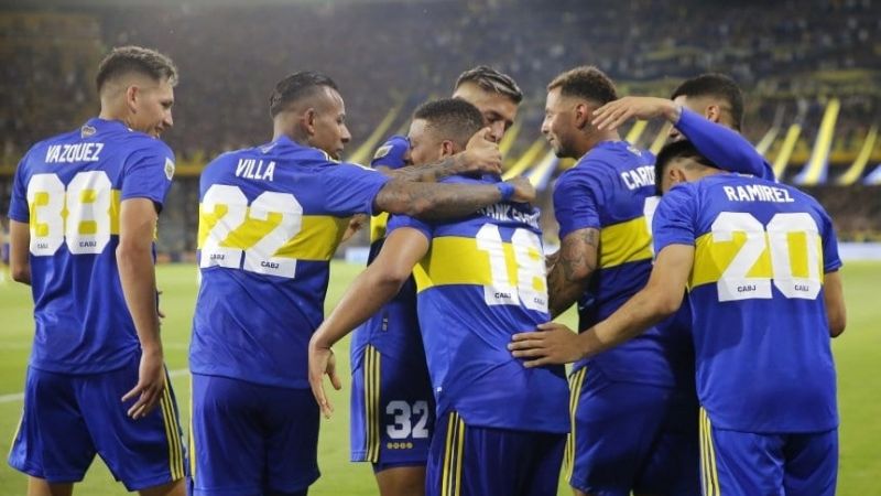 Battaglia mantiene el equipo que iba a jugar con Newell's