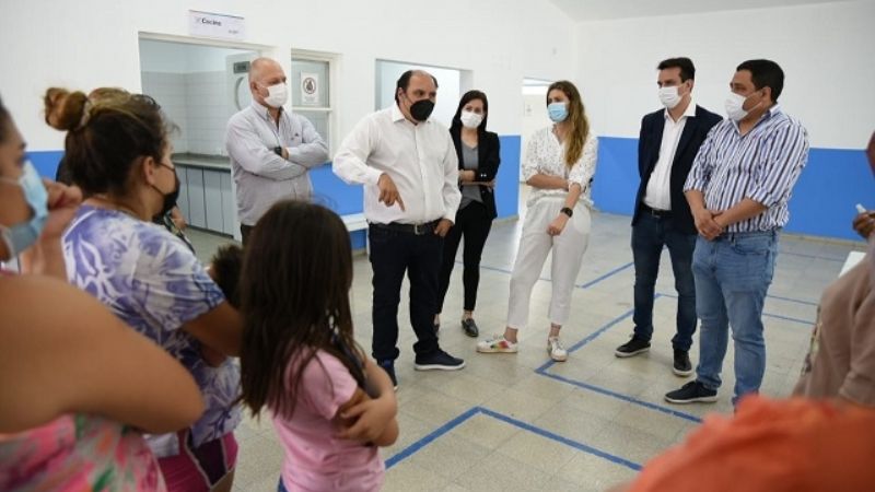 “El compromiso asumido con los vecinos del barrio Ojo de Agua, ya es una realidad”