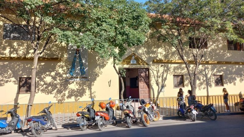 Protesta en el Colegio Guadalupe por la denuncia de abusos