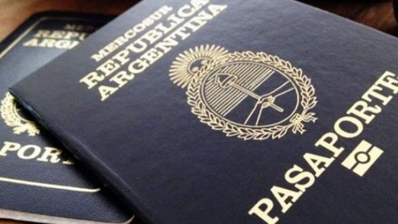 Ahora los pasaportes salen más caros: el trámite subió 150%, y cuesta $4.000