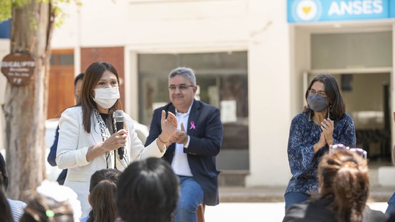 Reclamo de los diputados del FdT por los vuelos a Catamarca