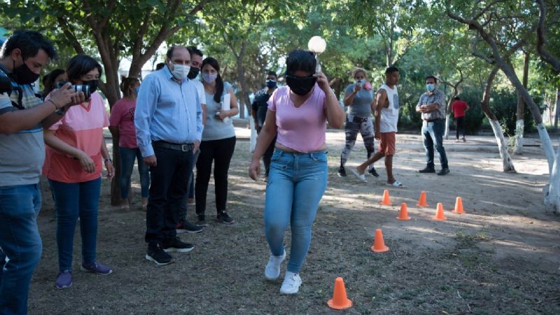 Nueva entrega de anteojos e intensa jornada del “Municipio en tu Barrio”