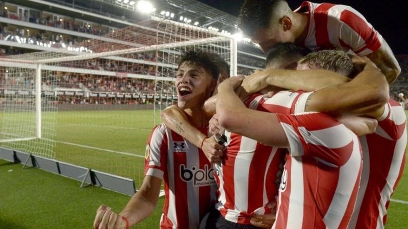 Estudiantes y Talleres se van metiendo en la Libertadores