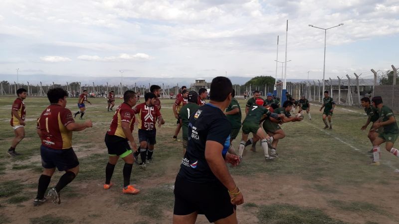 Contundente triunfo de Los Awkas que son finalistas