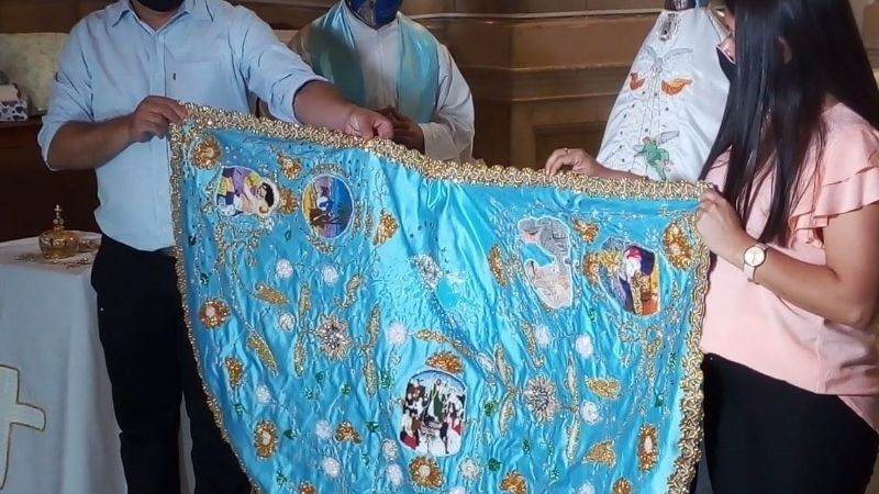 La Madre del Valle ya luce el nuevo manto alusivo al Año de San José