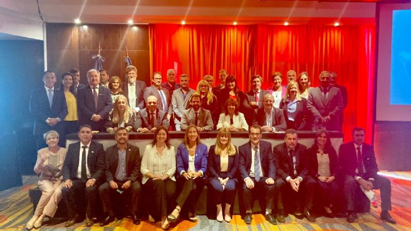 La Comisión Evaluadora participó en las XXVIII Jornadas Nacionales del FOFECMA