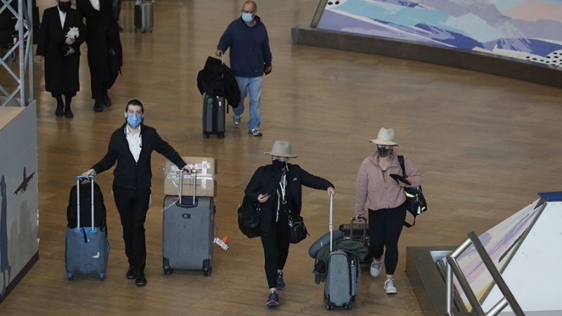 La variante Ómicron presenta "un riesgo muy elevado" para el mundo