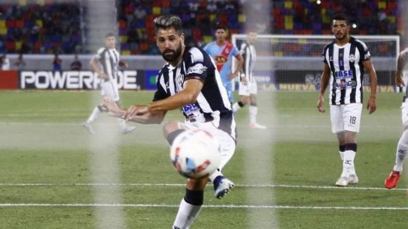 Triunfazo de Racing que se metió en zona de “copas”