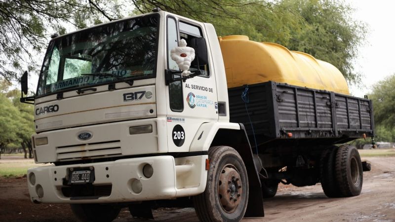 Advierten que el servicio de los camiones cisternas no tiene costo
