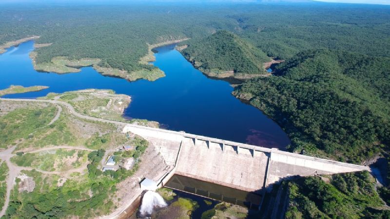 Todos los diques están bajo nivel de vertedero