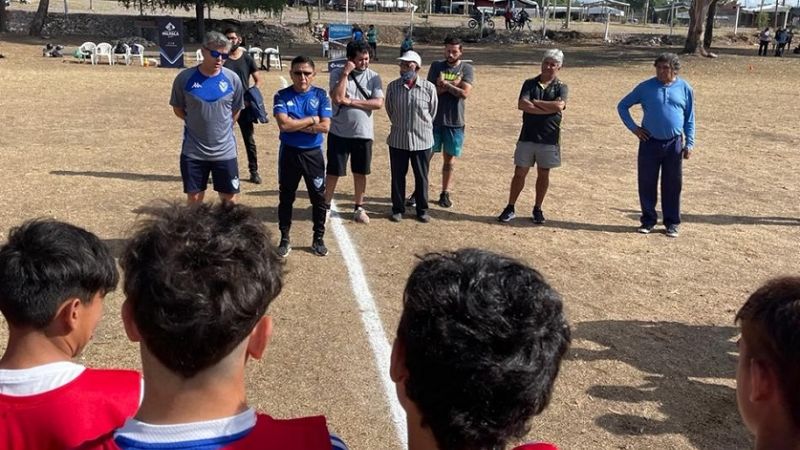 Captación de Vélez AFA cierra selectivos en Las Chacras y Vélez Catamarca