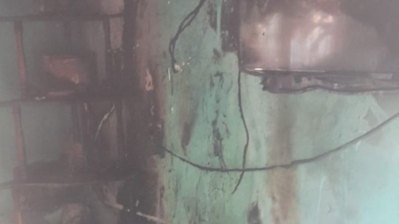 Un aire acondicionado desató un incendio en una vivienda