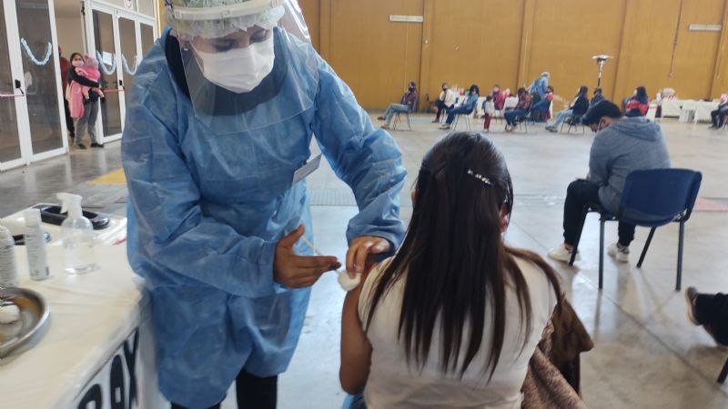 El cronograma de vacunación sigue en el Predio Ferial