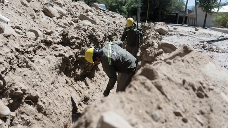Inició obra de saneamiento en Villa Parque Chacabuco