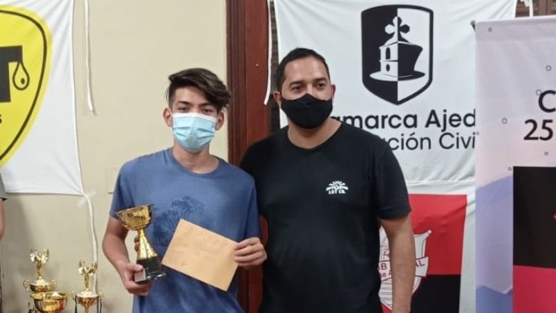 Leonel Vélez y Joel Menéndez campeones de Catamarca Ajedrez