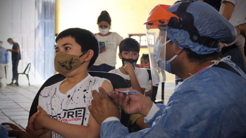 Continúa el operativo de vacunación en Capital e interior