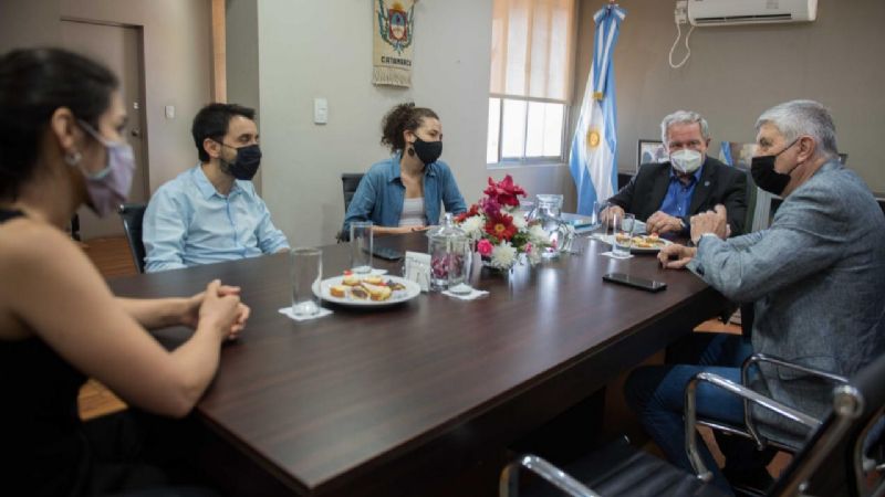 El vicegobernador recibió a funcionarios de Turismo de la Nación