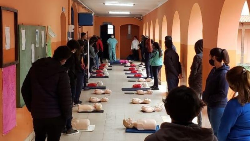 Se capacitó a más de 600 alumnos del nivel secundario en RCP