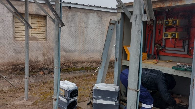 Gran avance energético para la Escuela Nº 468 de Ampujaco