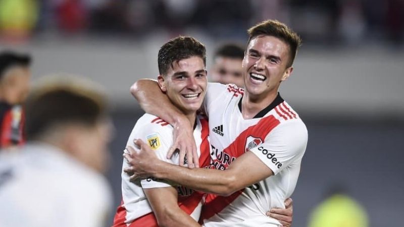 River aplastó 5-0 a Patronato con un “póker” de Julián Álvarez