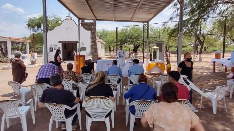 Las reliquias del Beato Esquiú recorrieron las comunidades del sur de La Paz