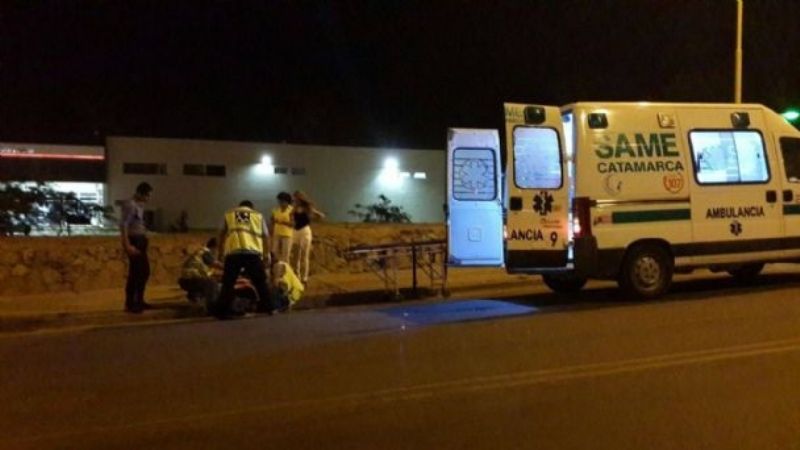 Cinco jóvenes heridos tras protagonizar accidentes motociclísticos