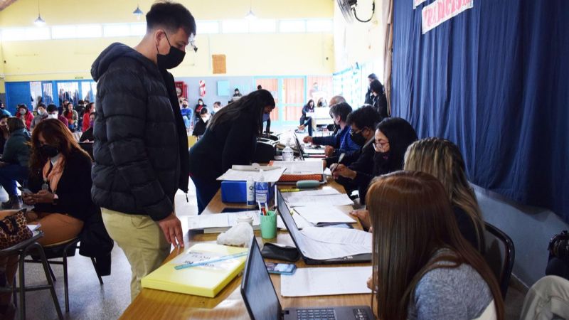 Docentes del nivel secundario optaron más de 500 espacios curriculares