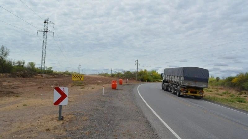 Vialidad Nacional sigue con obras en las rutas nacionales 38, 40, 60 y 157