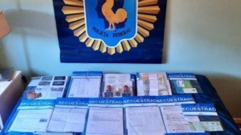 Cayó una banda de estafadores que decían representar a funcionarios