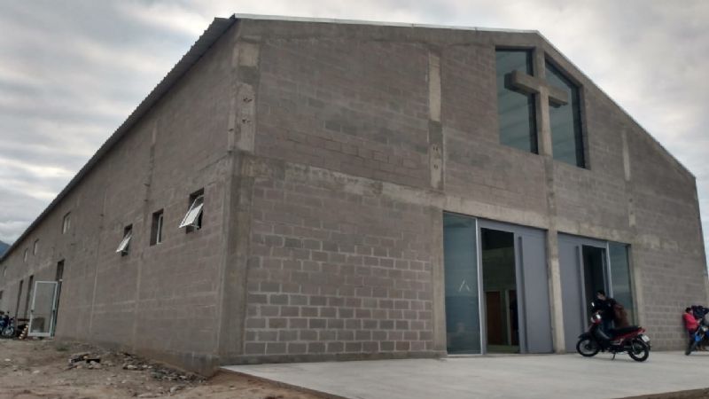 Inauguración y bendición del templo en Valle Chico
