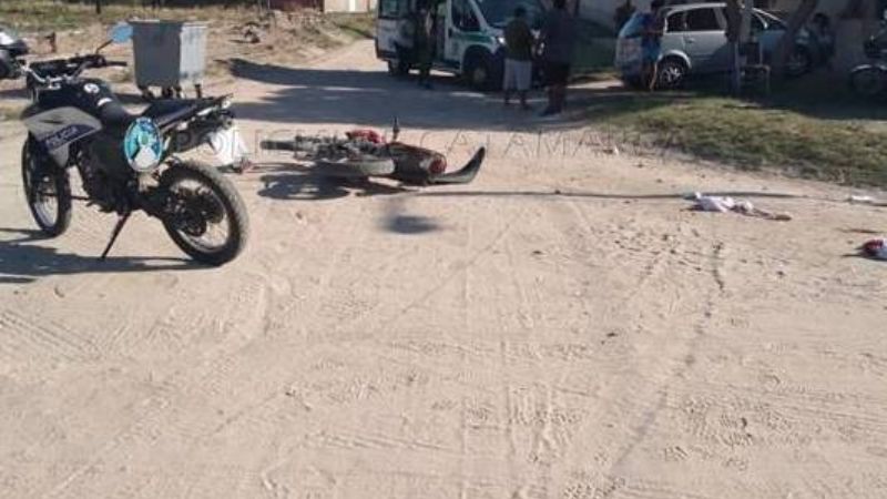 Fuerte choque dejó a dos motociclistas en el hospital