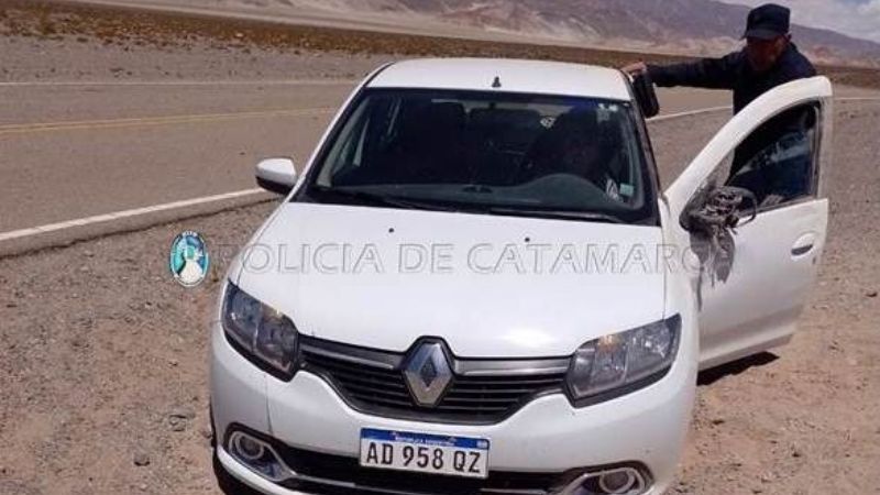 Un militar brasileño volcó con su auto en la ruta 43