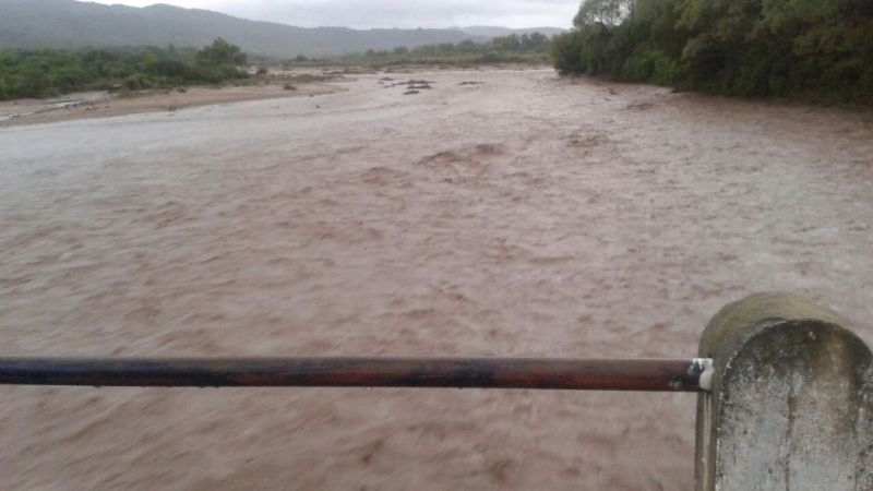 Hallan un cuerpo en el río Paclín