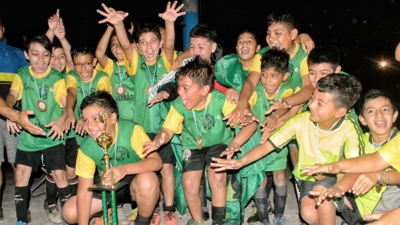 ¡¡¡ Salud campeón, Escuela Pibes Mil !!!