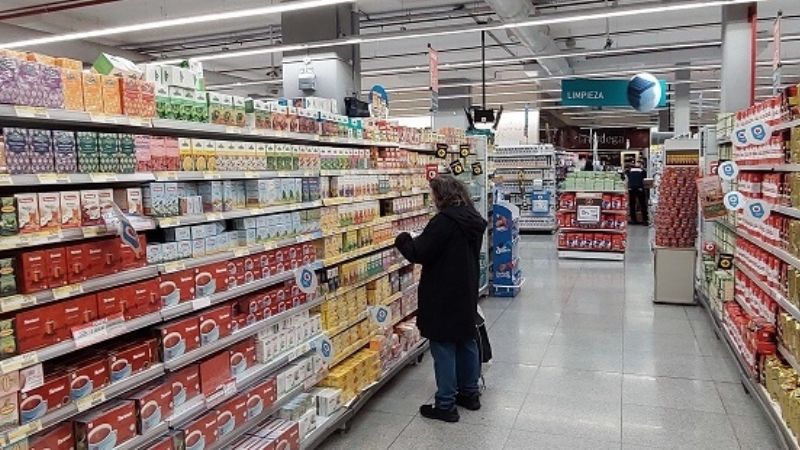 La inflación de noviembre fue del 2,5% y acumula 45,4% en lo que va del año